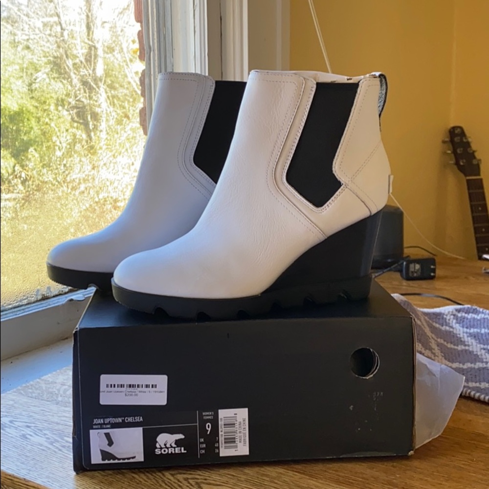 Sorel Chelsea Joan Uptown Boot Brand New w Tags!